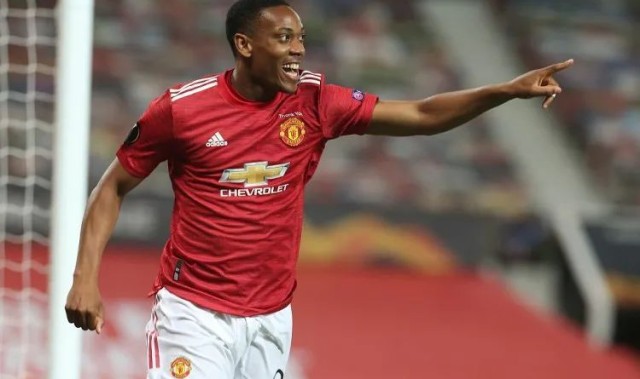  曼联防线集体低迷，布莱顿反击犀利客场爆冷取胜