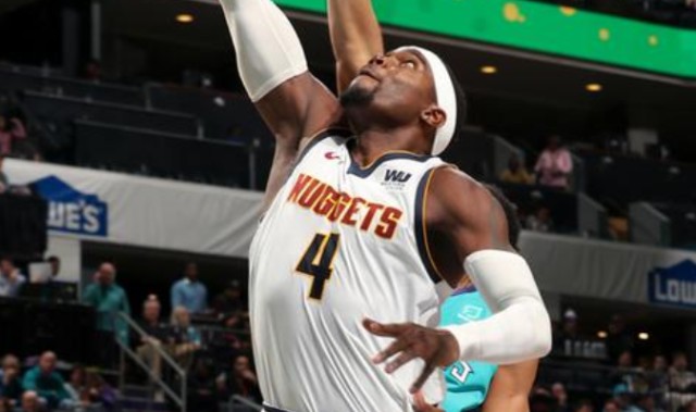  莱比锡核心伤退恐缺席数周  